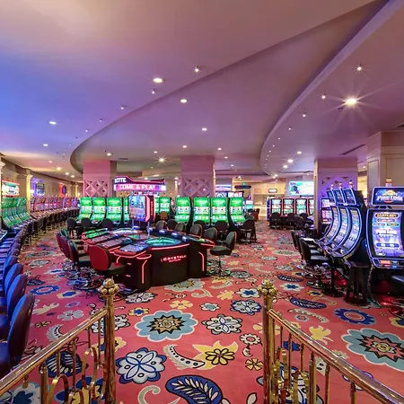 Liman & Casino By Merit Otel Girne