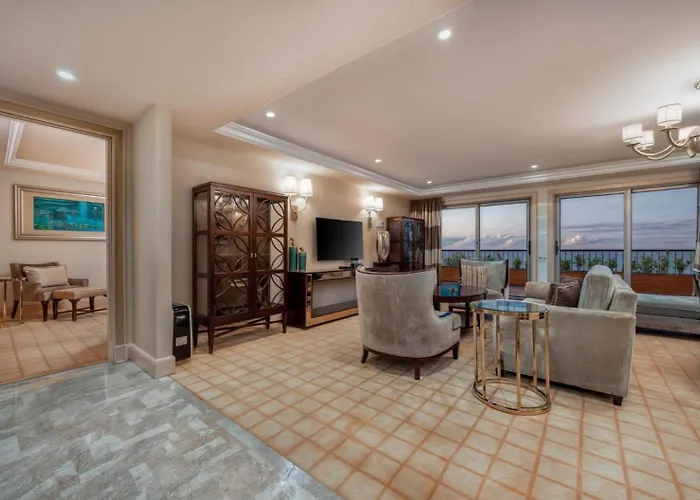 Liman & Casino By Merit ホテル キレニア