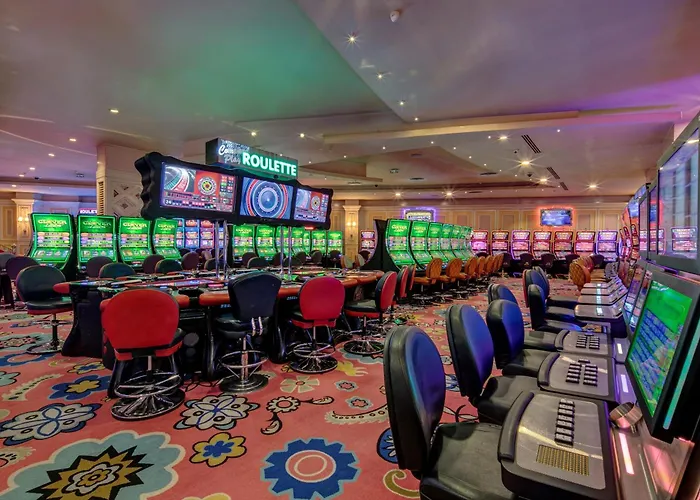 Liman & Casino By Merit ホテル キレニア